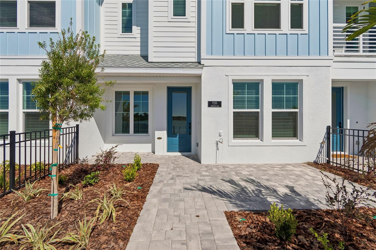 EMERALD LANDING AT WATERSIDE - Residential