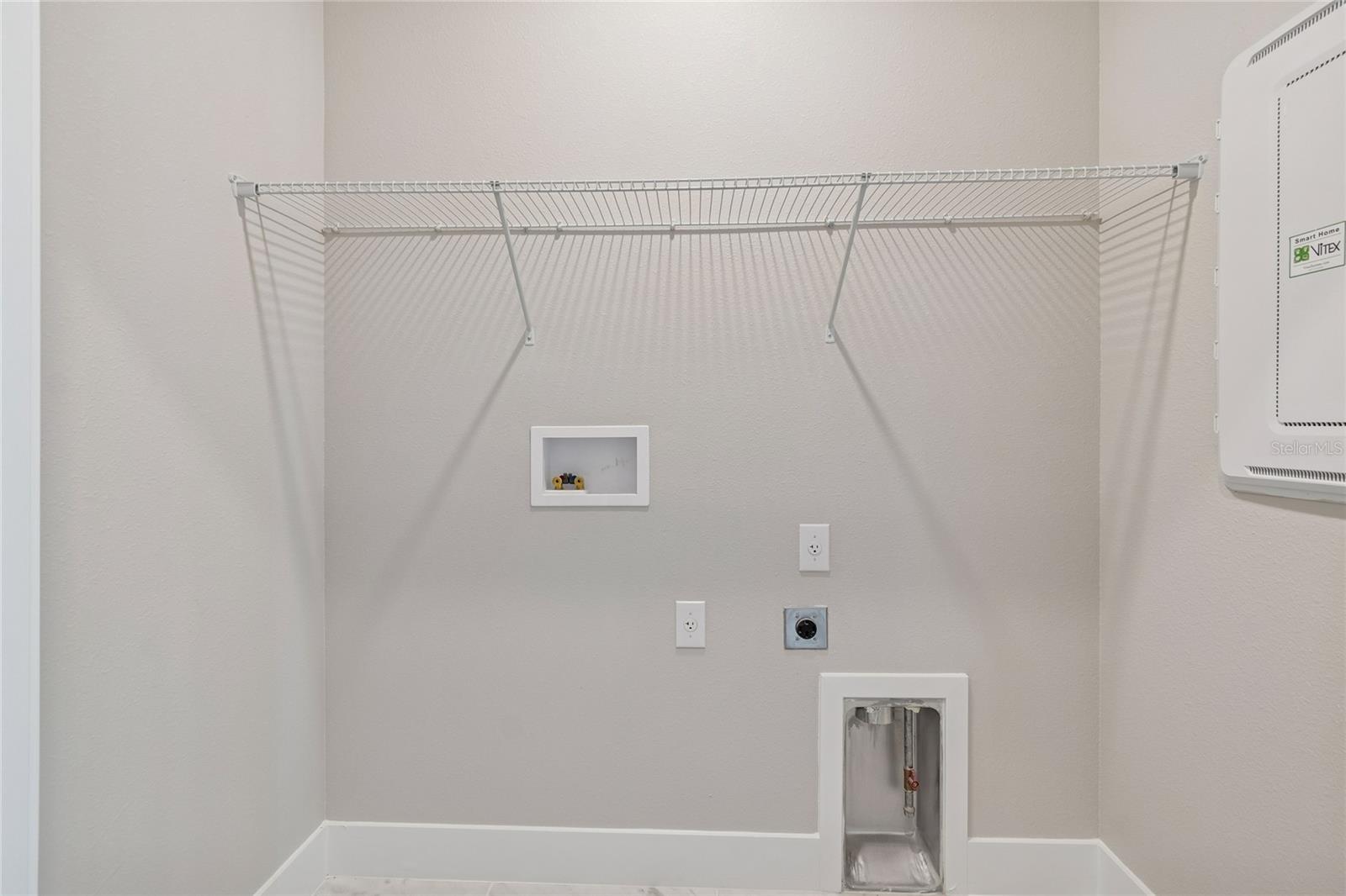 EMERALD LANDING AT WATERSIDE - Residential