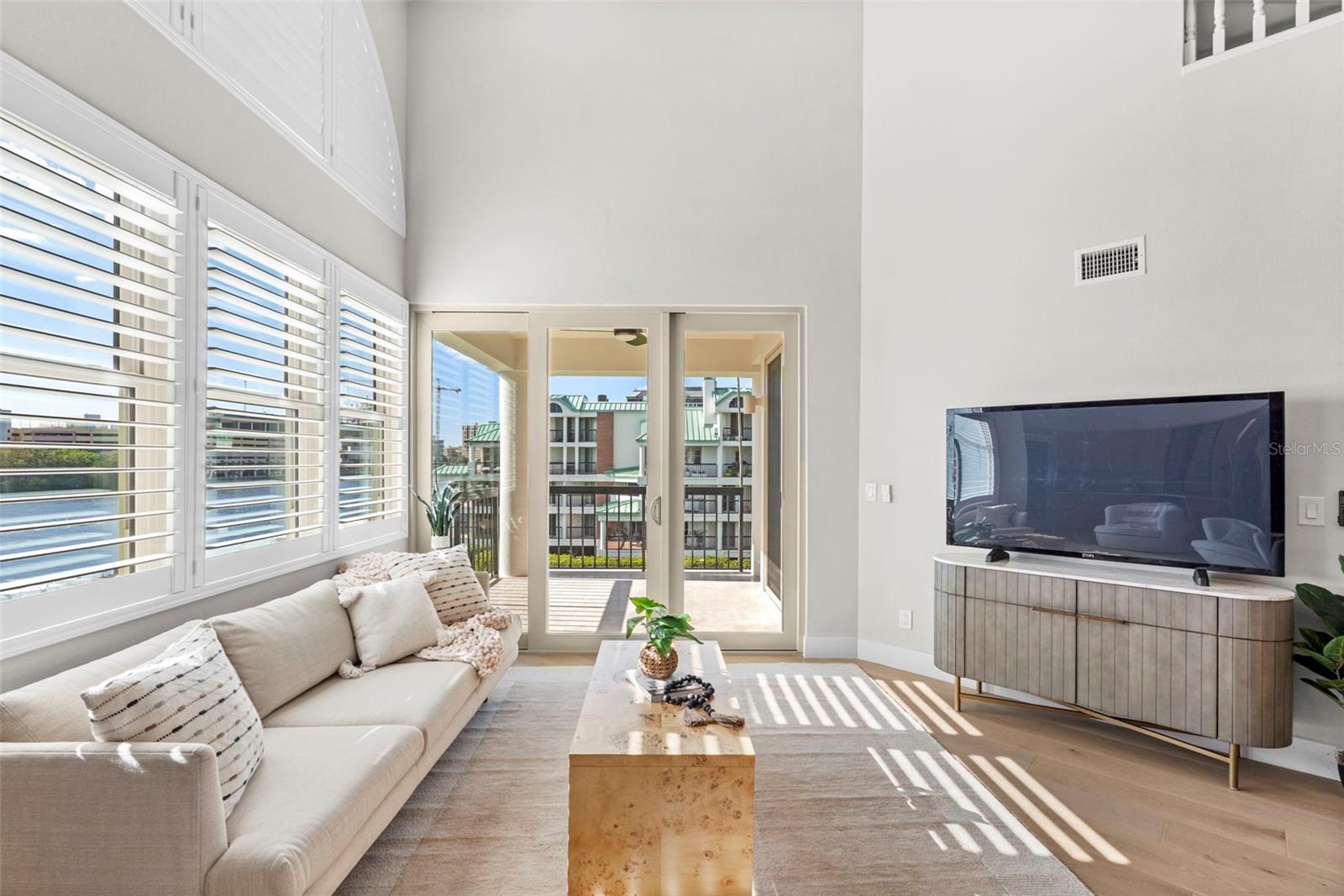 SEDDON COVE A CONDO PHAS - Residential