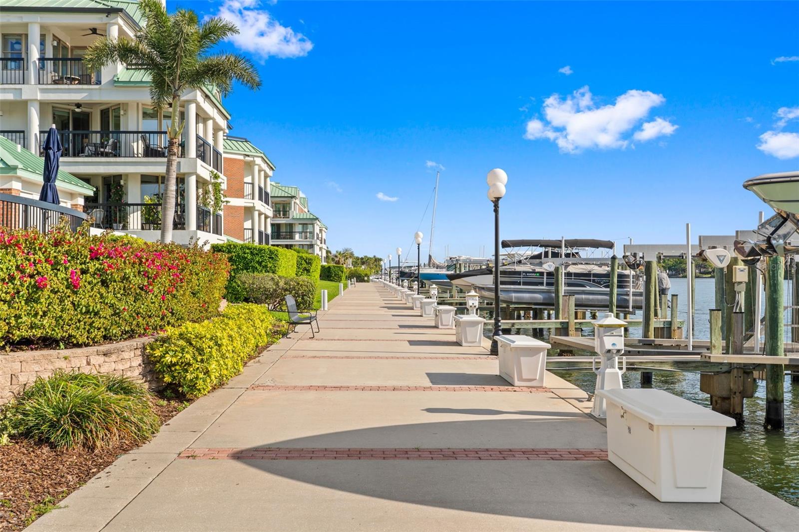 SEDDON COVE A CONDO PHAS - Residential