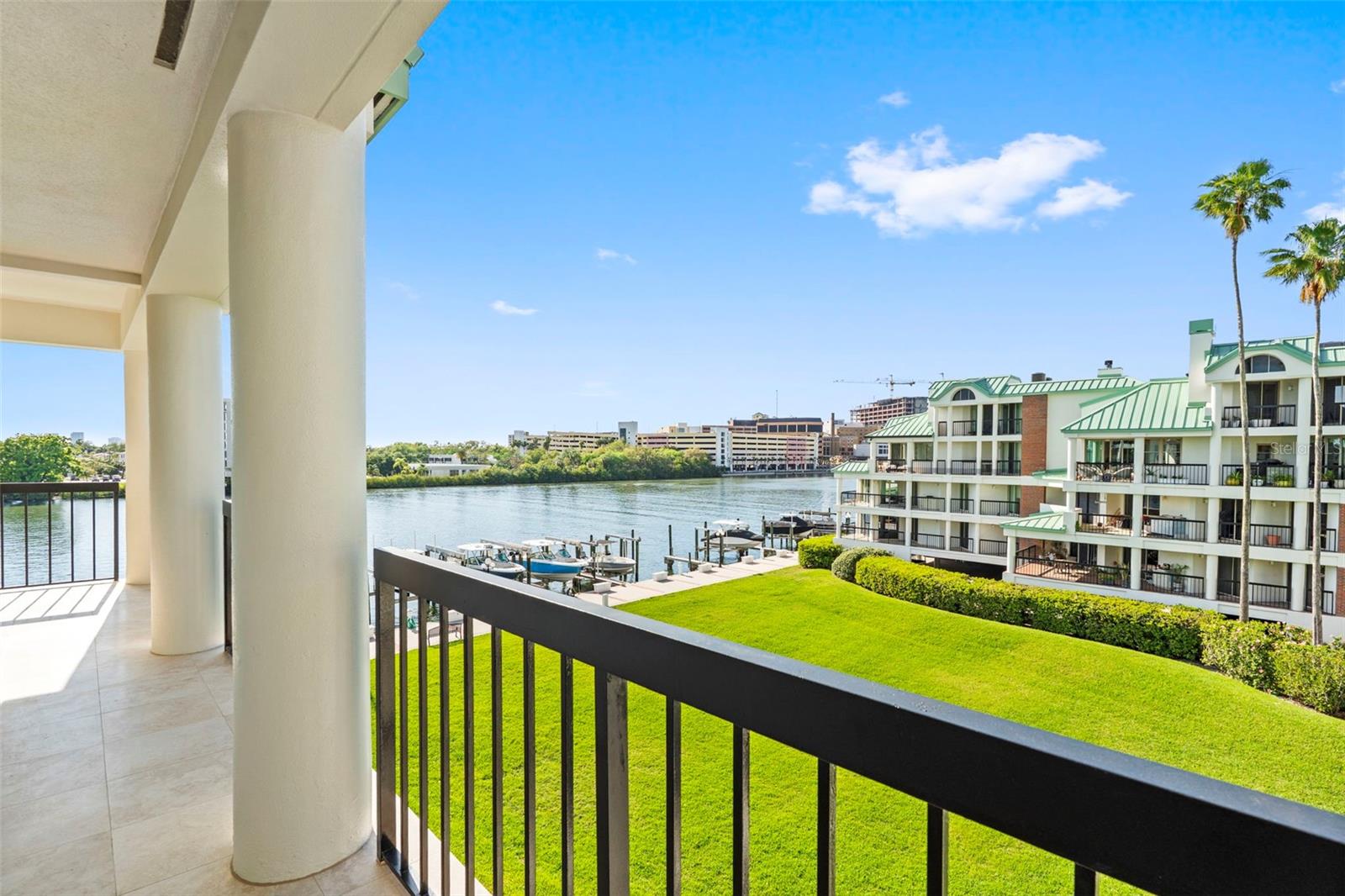 SEDDON COVE A CONDO PHAS - Residential