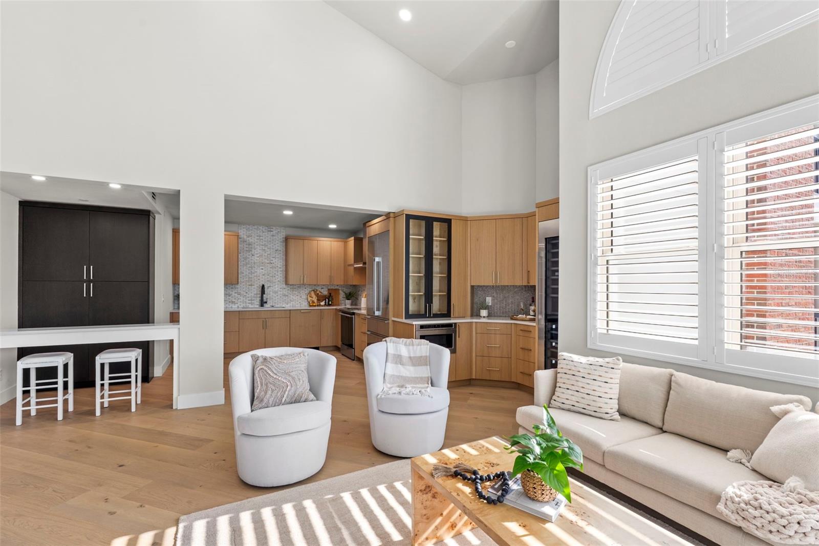 SEDDON COVE A CONDO PHAS - Residential