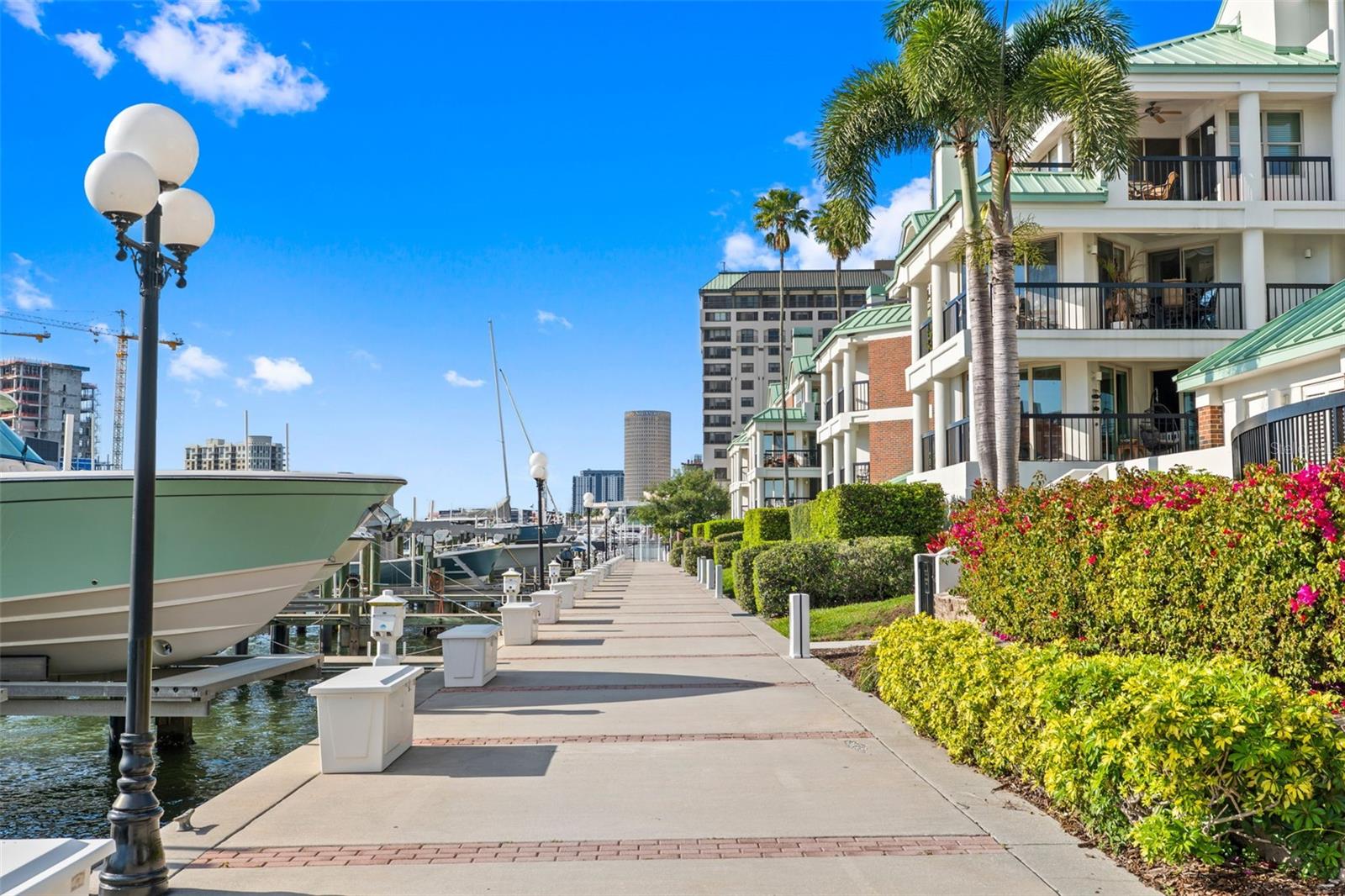 SEDDON COVE A CONDO PHAS - Residential