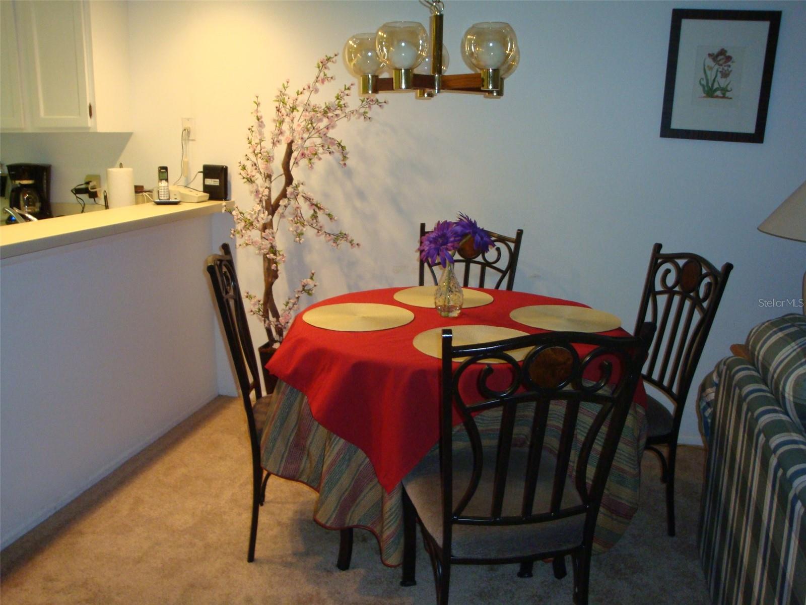 EAST LAKE WOODLANDS WOODLAKE RUN - Residential Lease