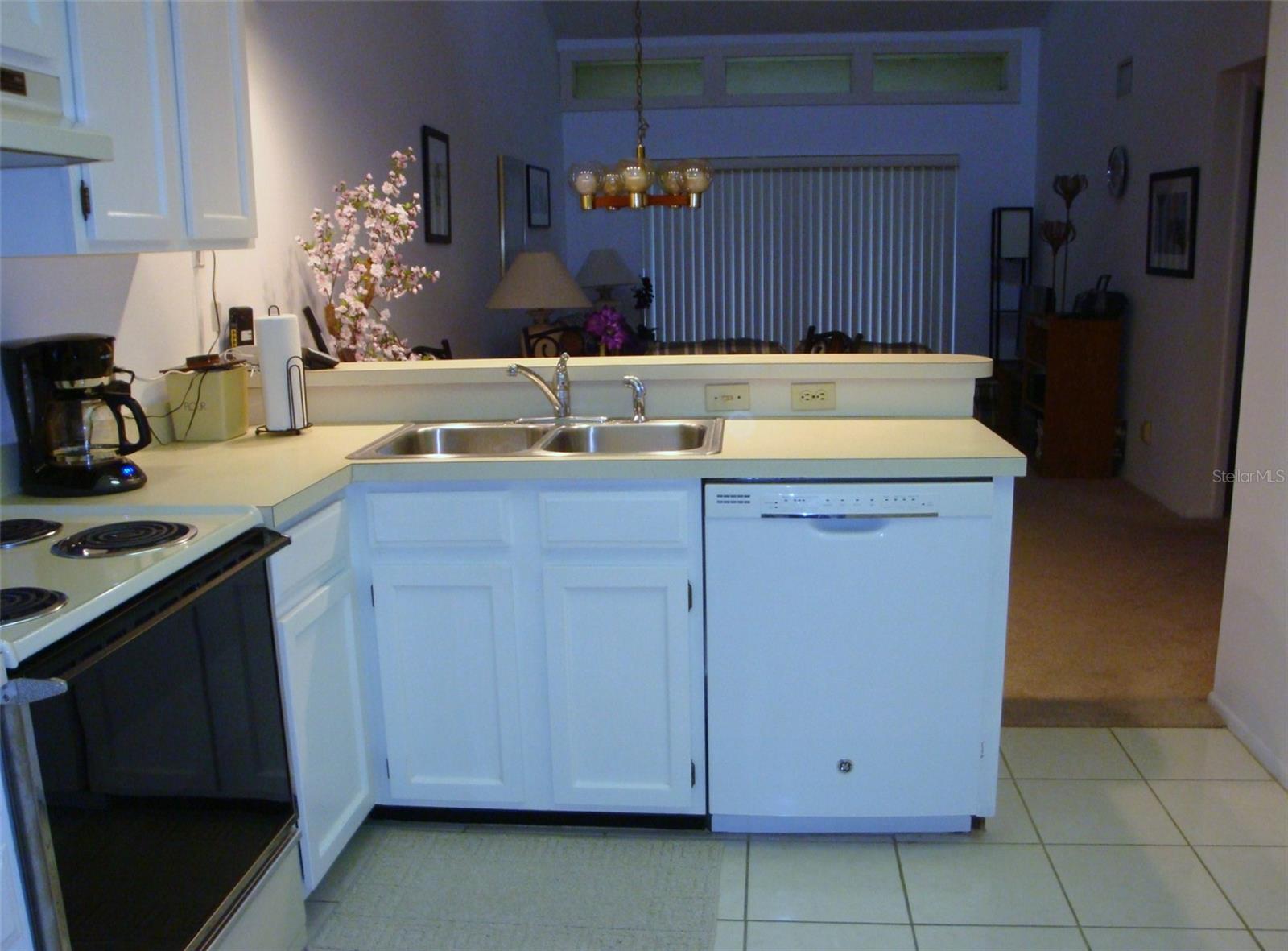 EAST LAKE WOODLANDS WOODLAKE RUN - Residential Lease