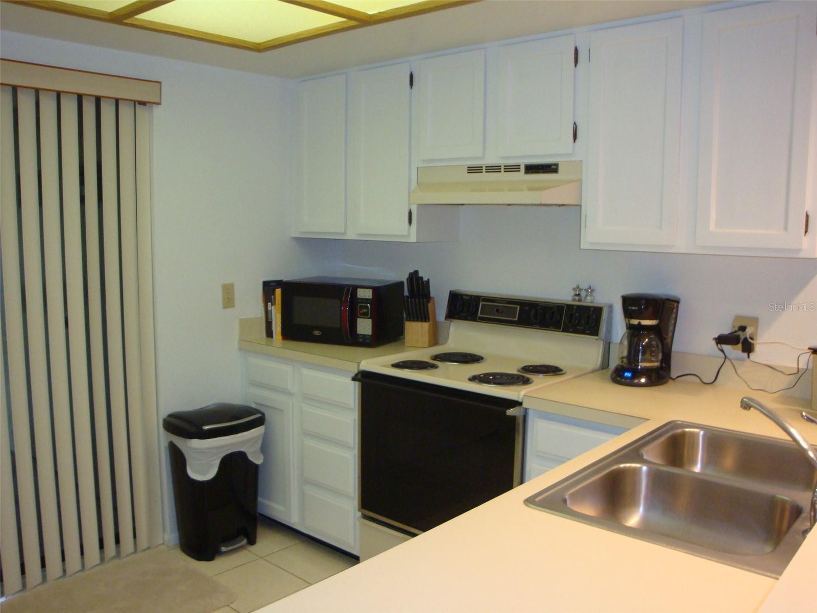 EAST LAKE WOODLANDS WOODLAKE RUN - Residential Lease