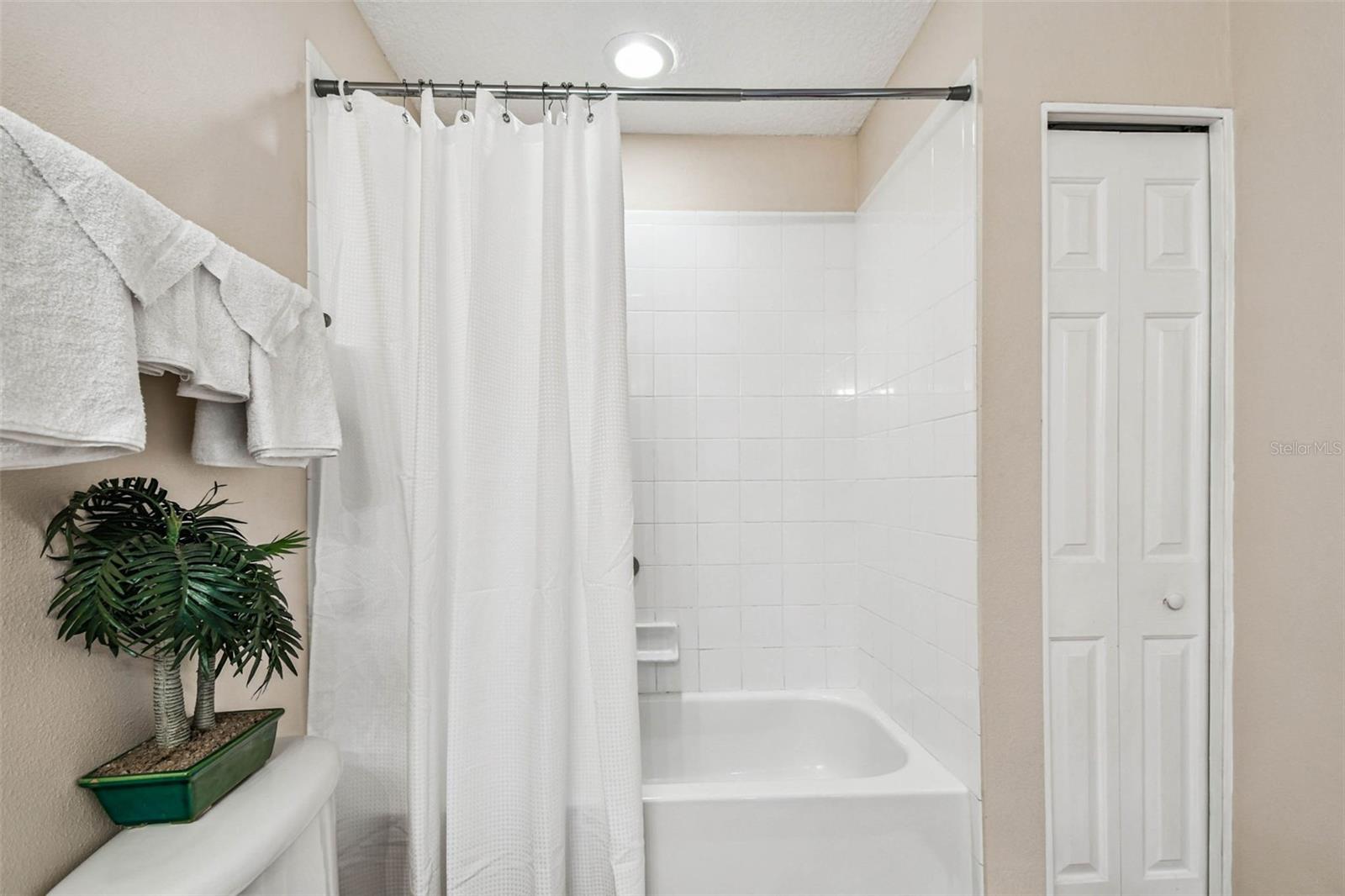 MADEIRA BAY RESORT II CONDO - Residential