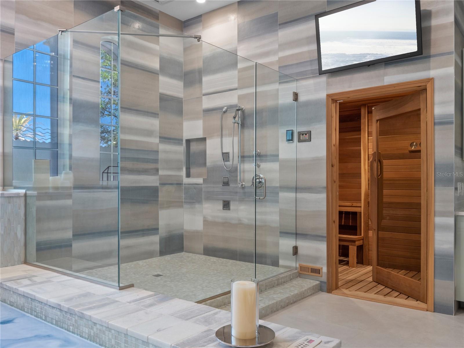 REUNION WEST FAIRWAYS 17 & 18 REP - Residential