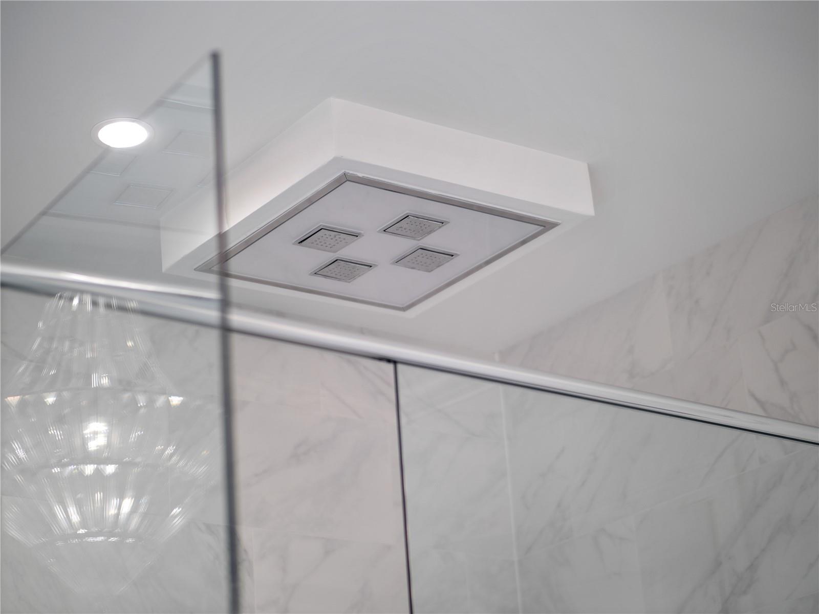 REUNION WEST FAIRWAYS 17 & 18 REP - Residential