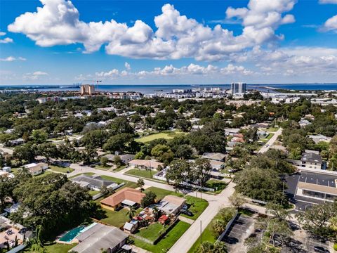 A home in TAMPA