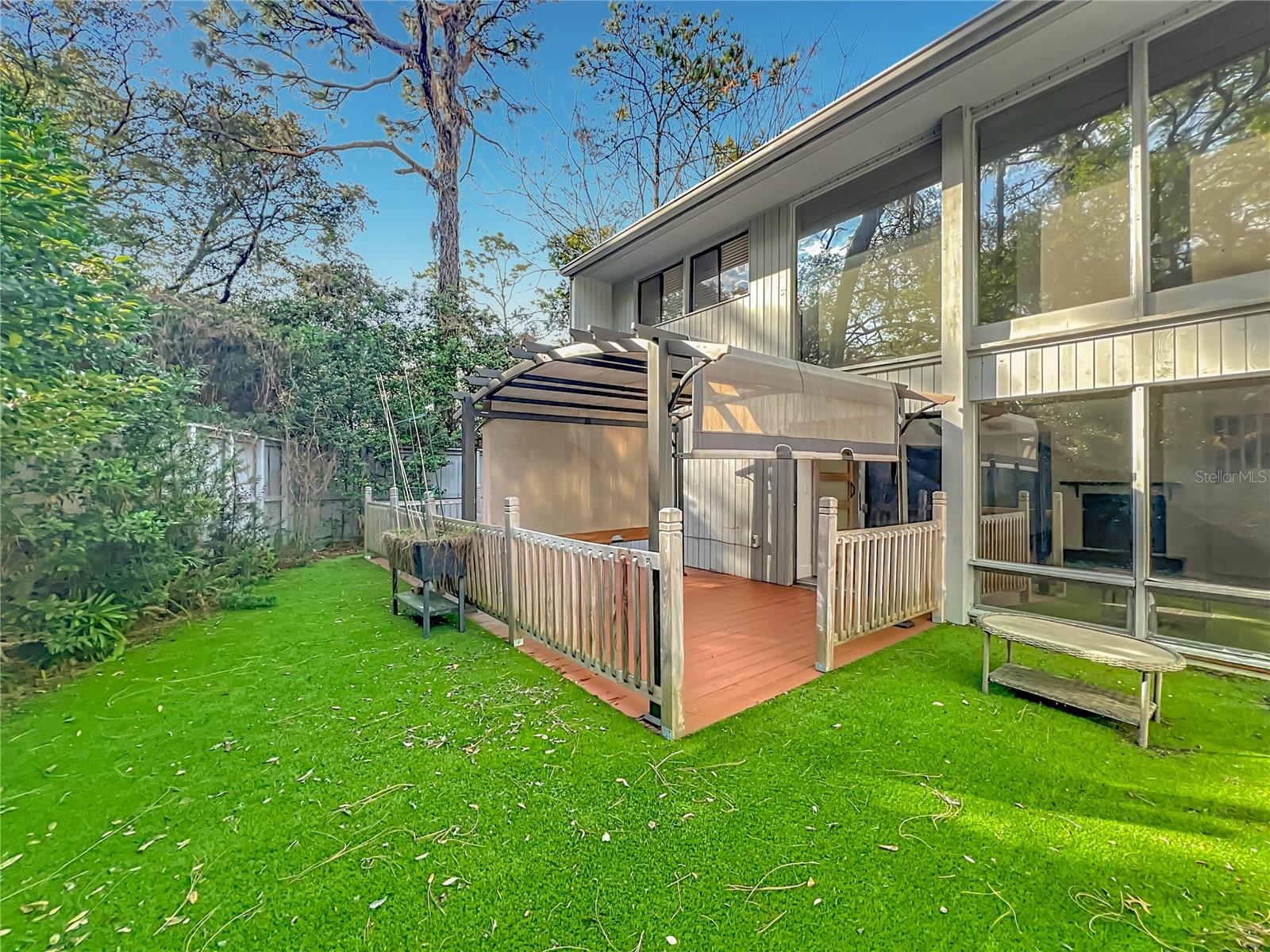 SPRINGS THE LIVE OAK VILLAGE 1ST ADD - Residential