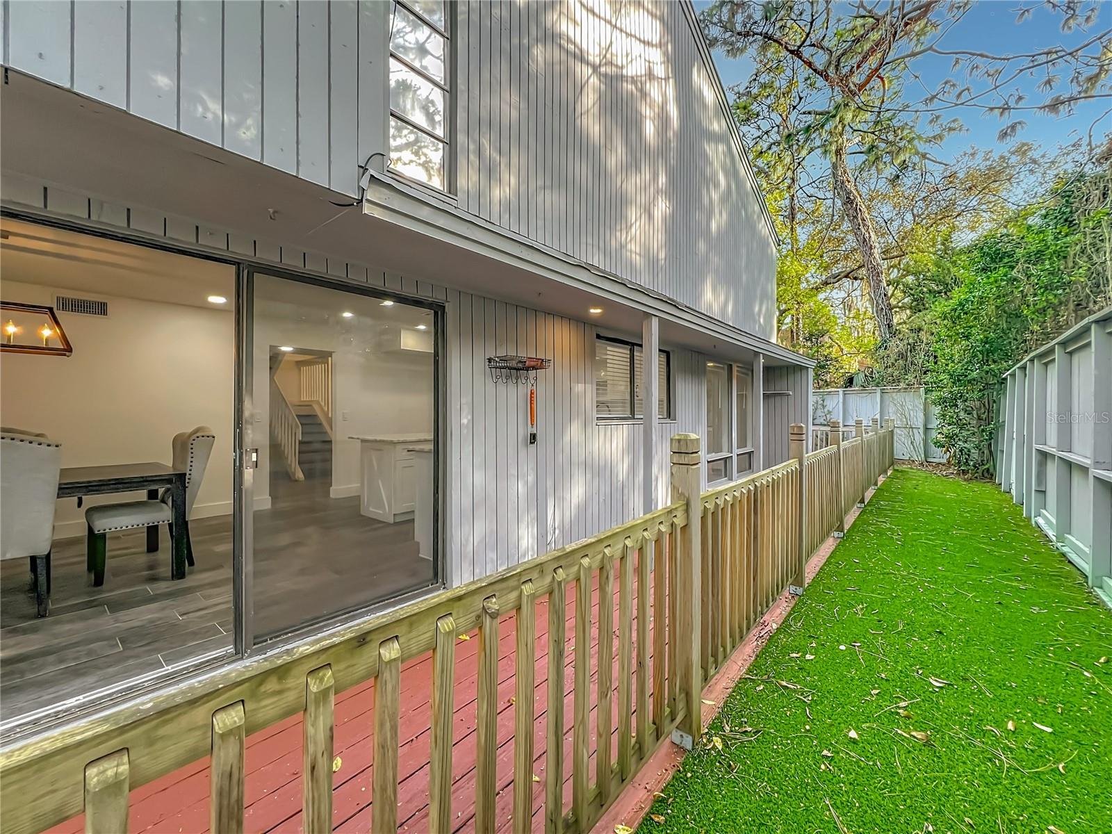 SPRINGS THE LIVE OAK VILLAGE 1ST ADD - Residential