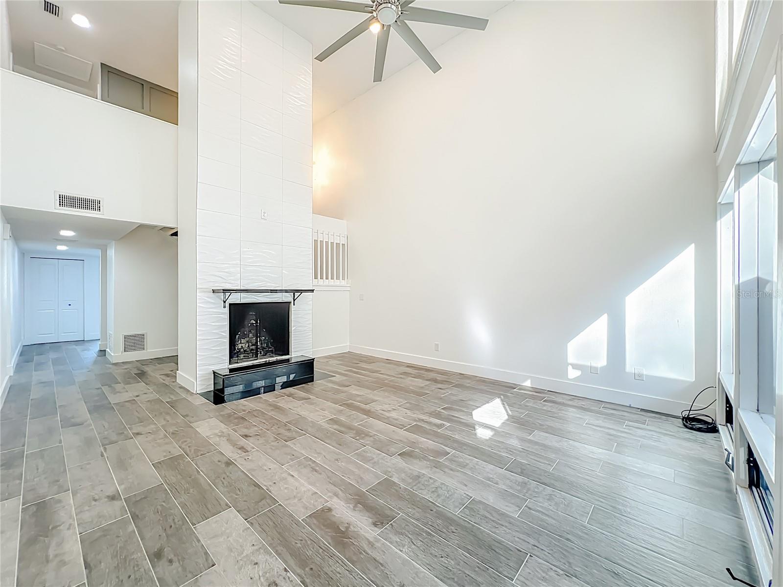 SPRINGS THE LIVE OAK VILLAGE 1ST ADD - Residential