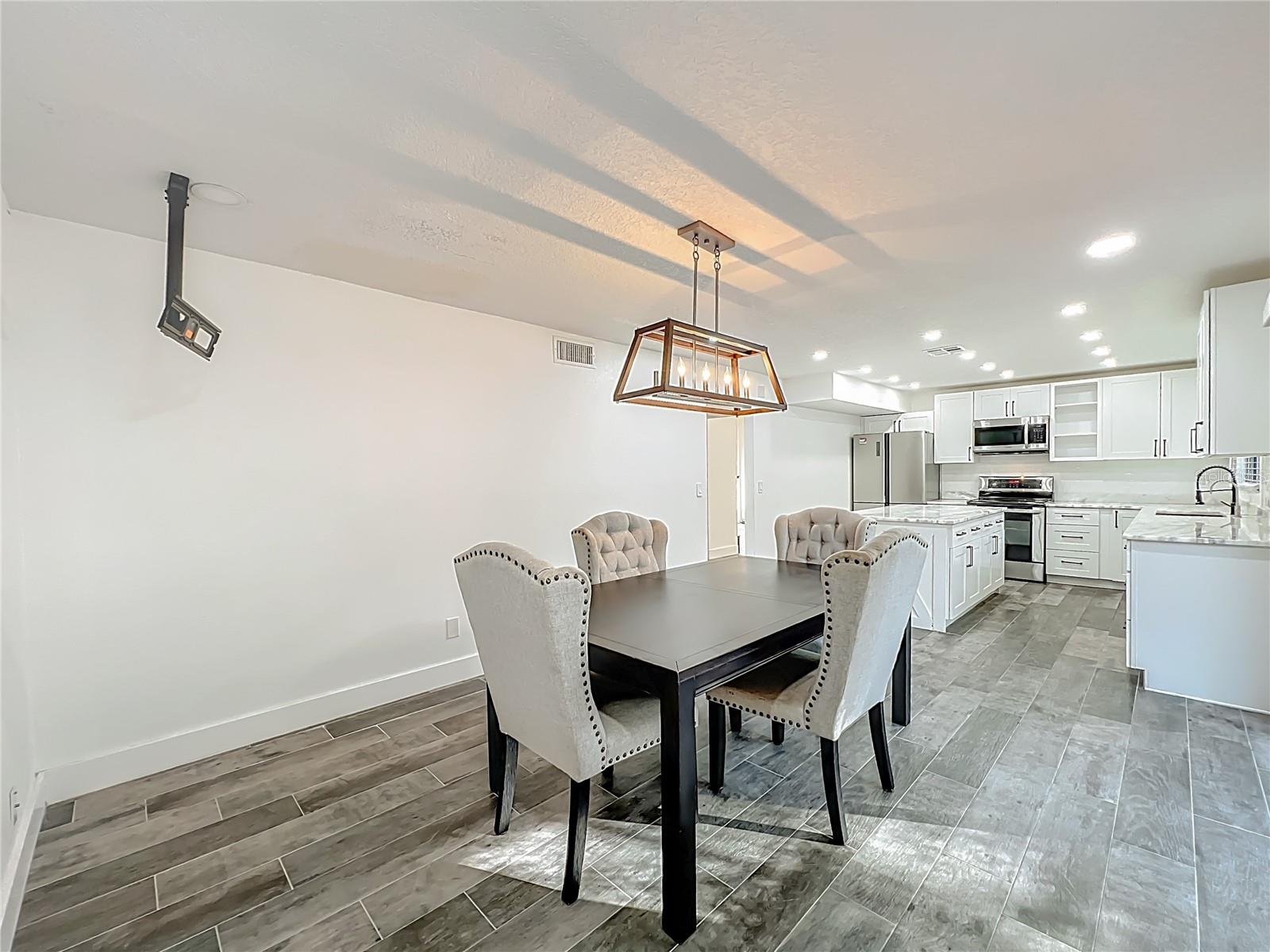 SPRINGS THE LIVE OAK VILLAGE 1ST ADD - Residential