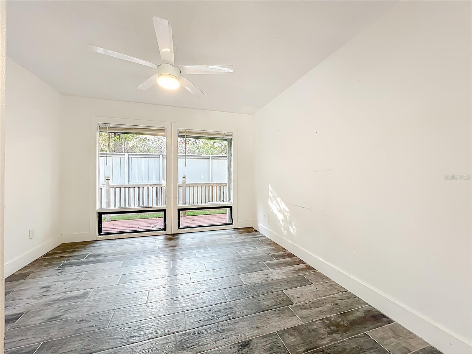 SPRINGS THE LIVE OAK VILLAGE 1ST ADD - Residential