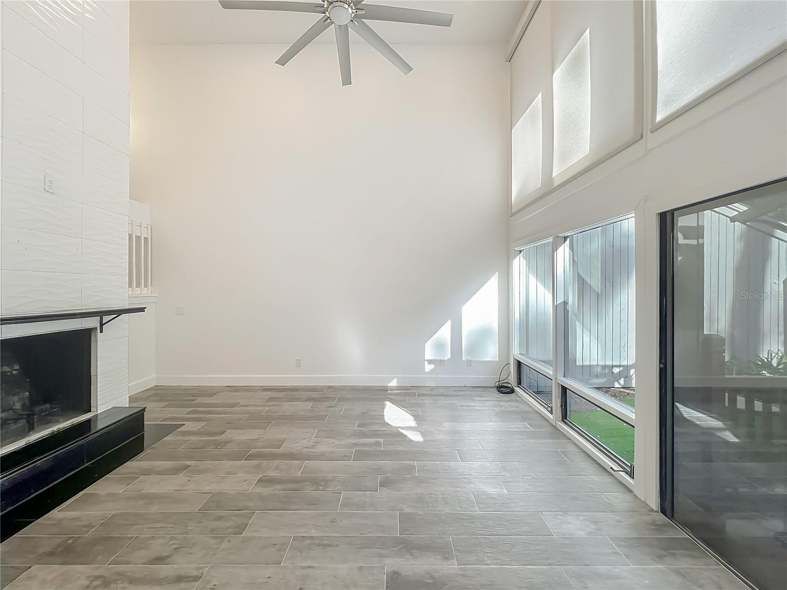 SPRINGS THE LIVE OAK VILLAGE 1ST ADD - Residential