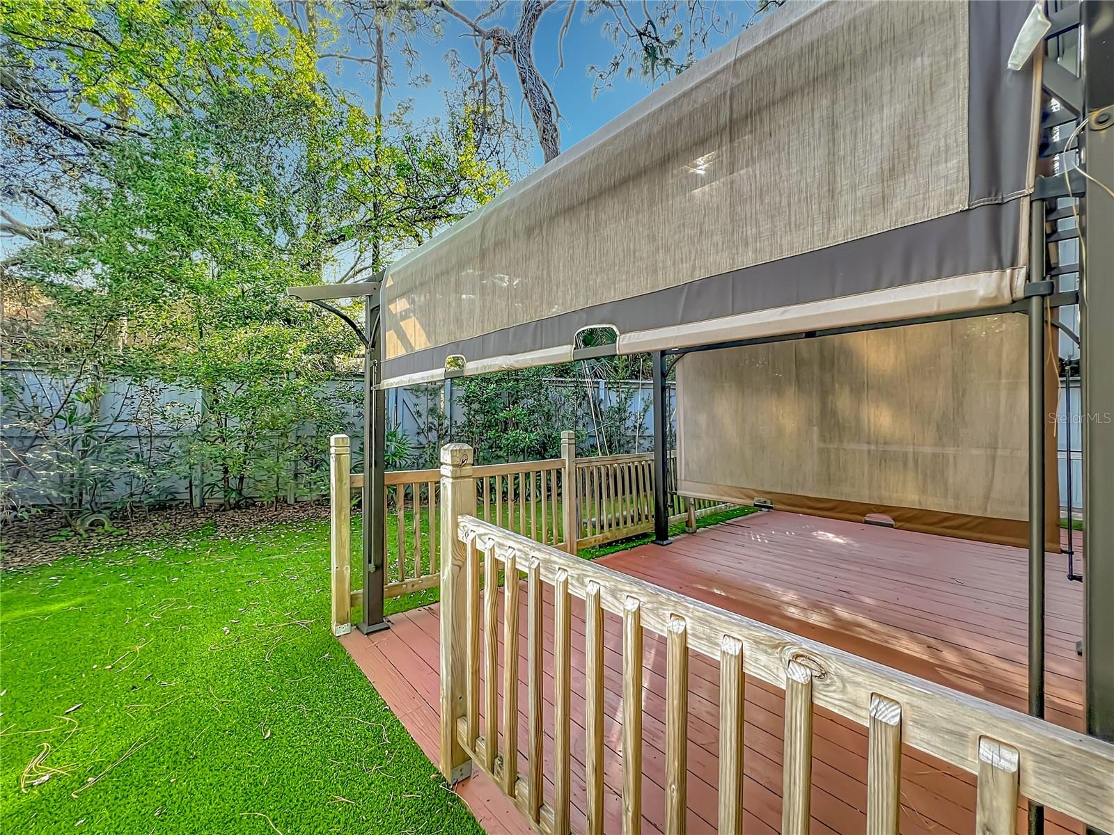 SPRINGS THE LIVE OAK VILLAGE 1ST ADD - Residential