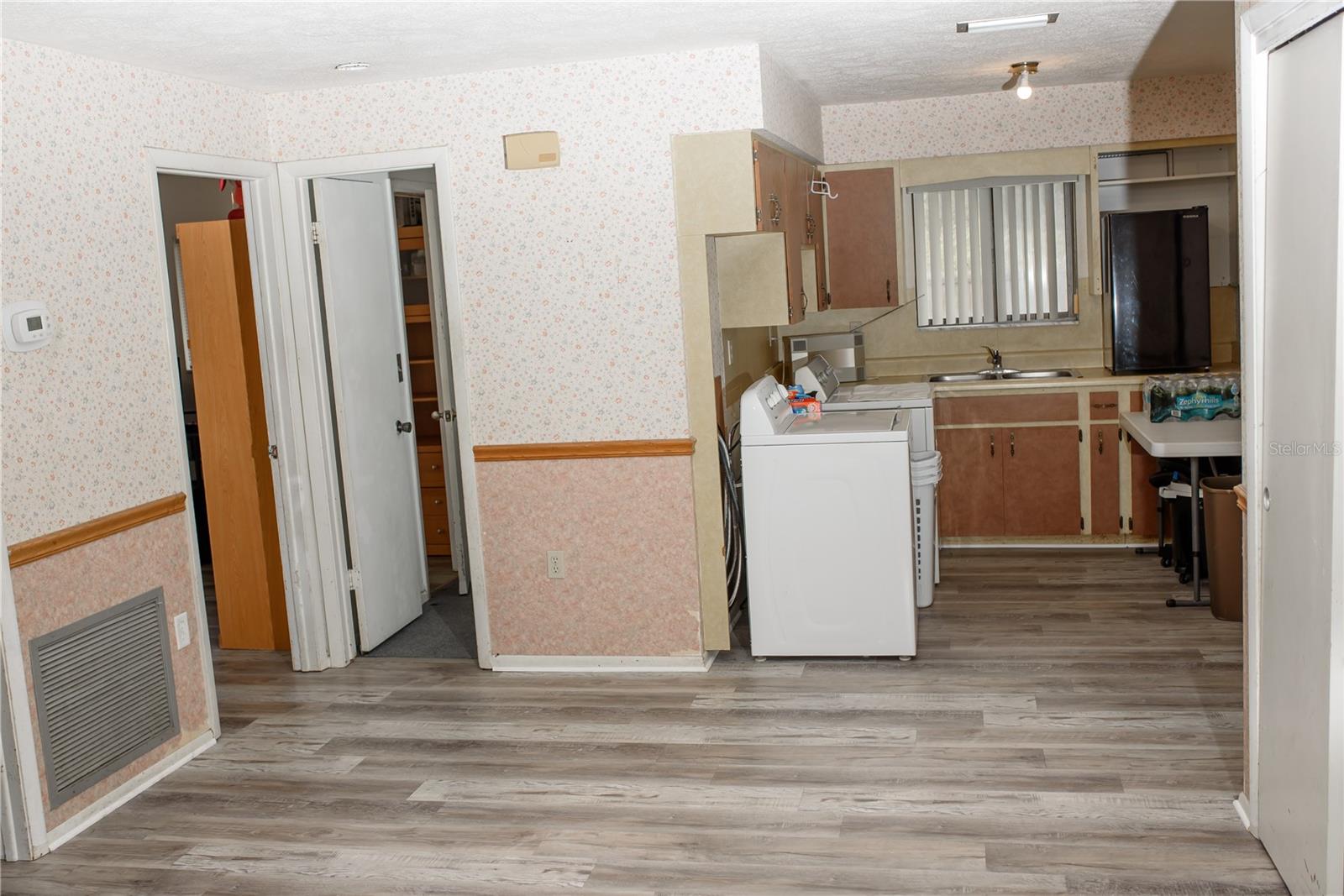 GREEN ACRES - Residential