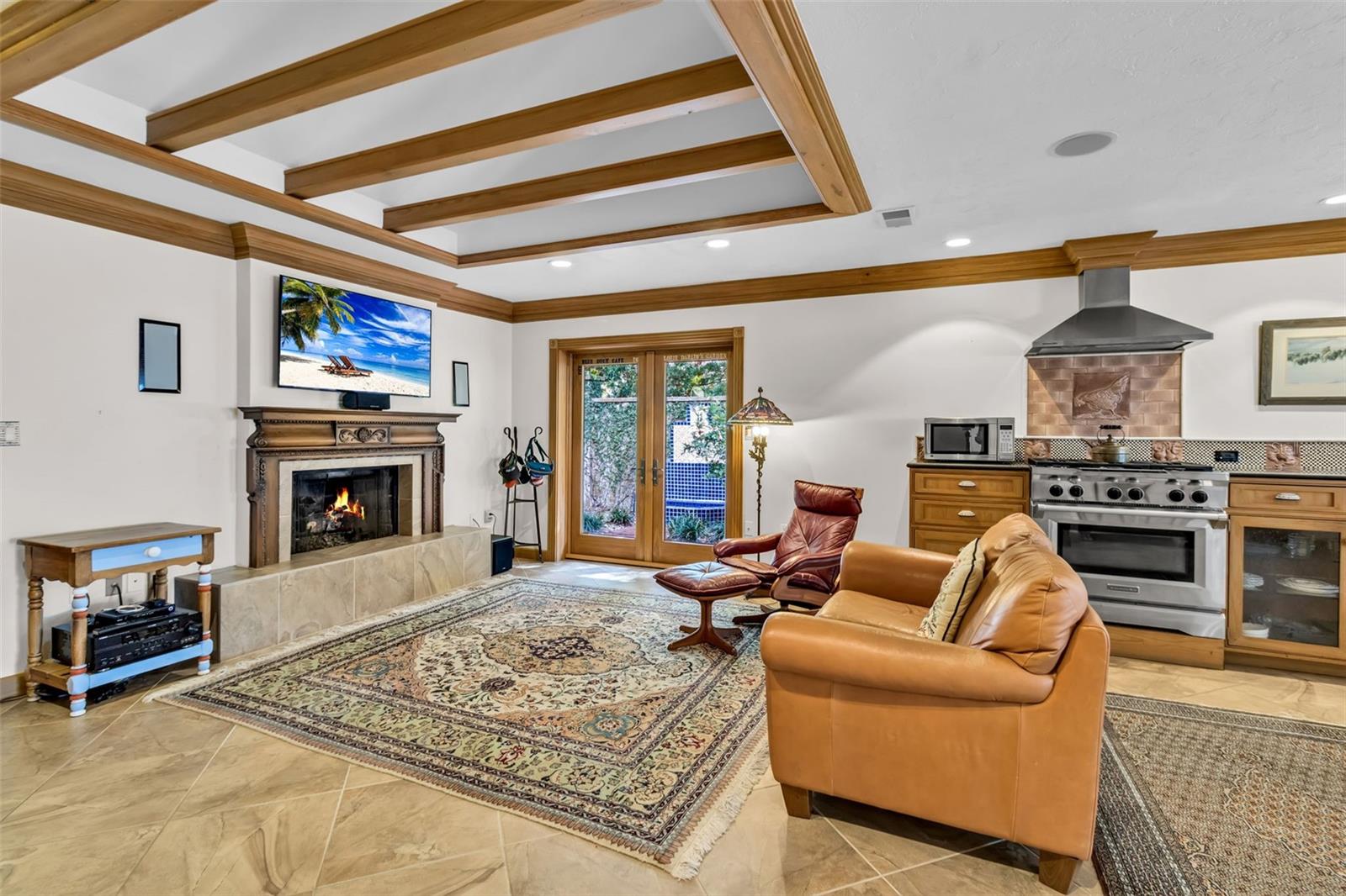 CHEROKEE LODGE - Residential