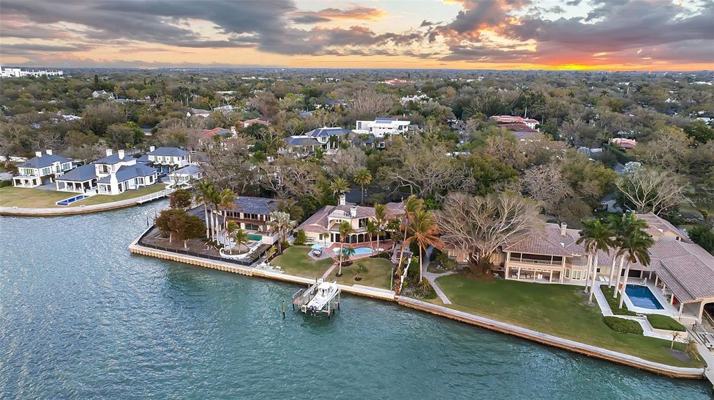 Photo of 1504 S Lodge Drive, Sarasota, FL 34239 (MLS # A4683855)