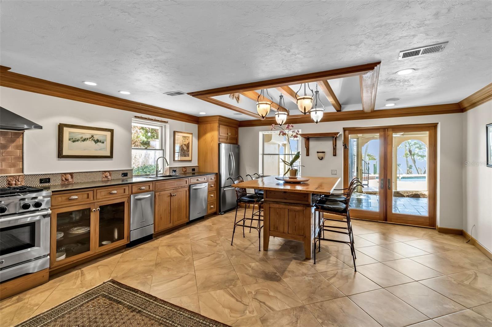 CHEROKEE LODGE - Residential