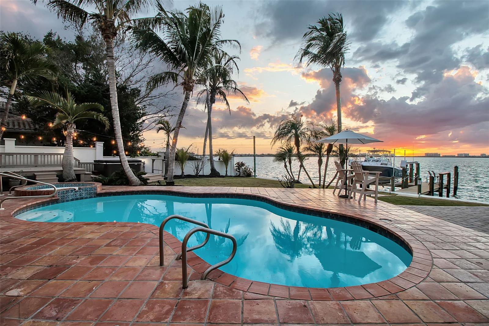 CHEROKEE LODGE - Residential