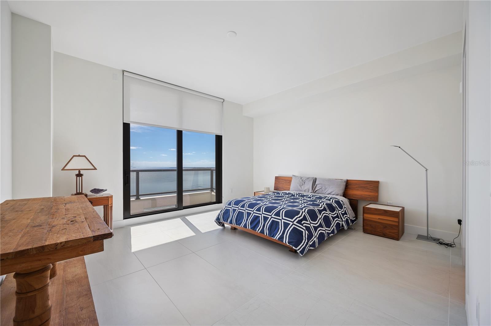 HYDE PARK HOUSE CONDOMINIUM - Residential