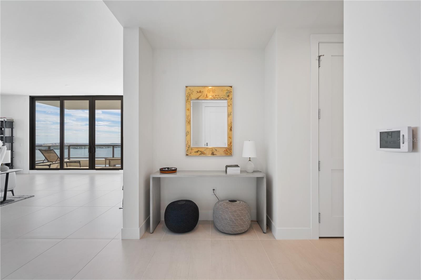 HYDE PARK HOUSE CONDOMINIUM - Residential