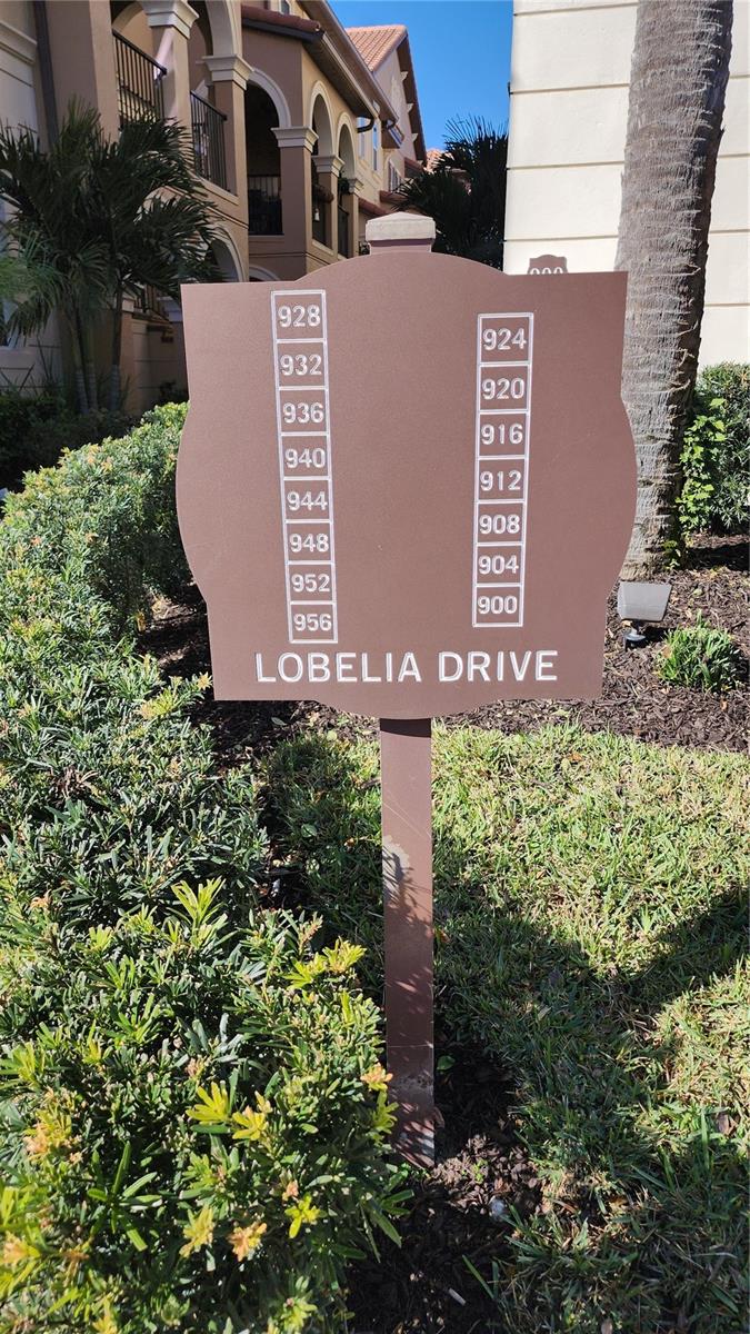 FOUNTAIN PARKE AT LAKE MARY PH 2 - Residential