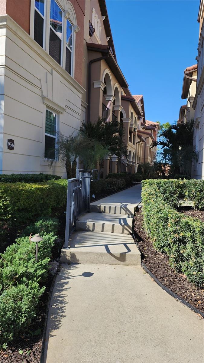 FOUNTAIN PARKE AT LAKE MARY PH 2 - Residential