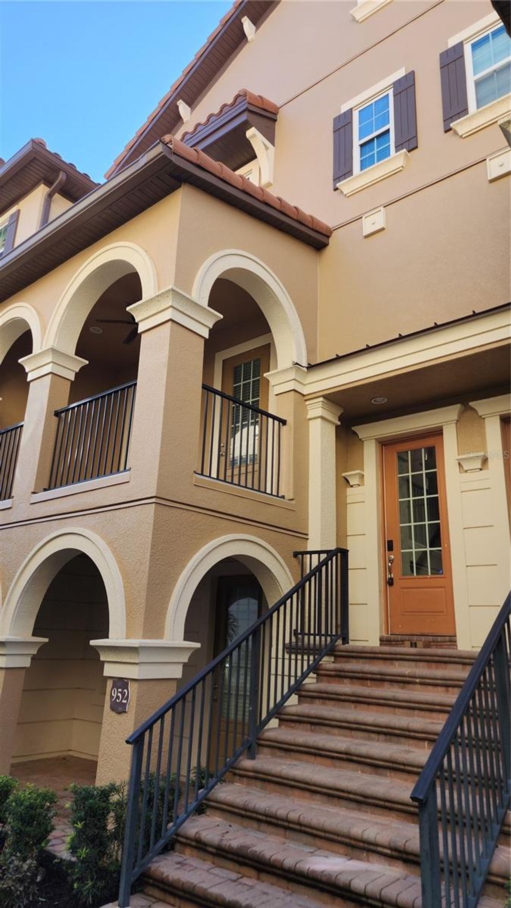 Photo of 952 Lobelia Drive, Lake Mary, FL 32746 (MLS # O6386690)