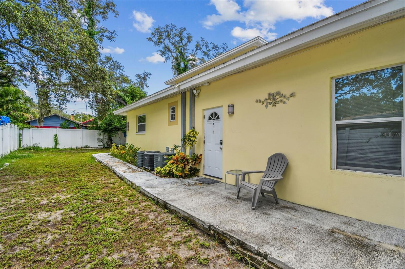 LAKEVIEW HEIGHTS - Residential Income