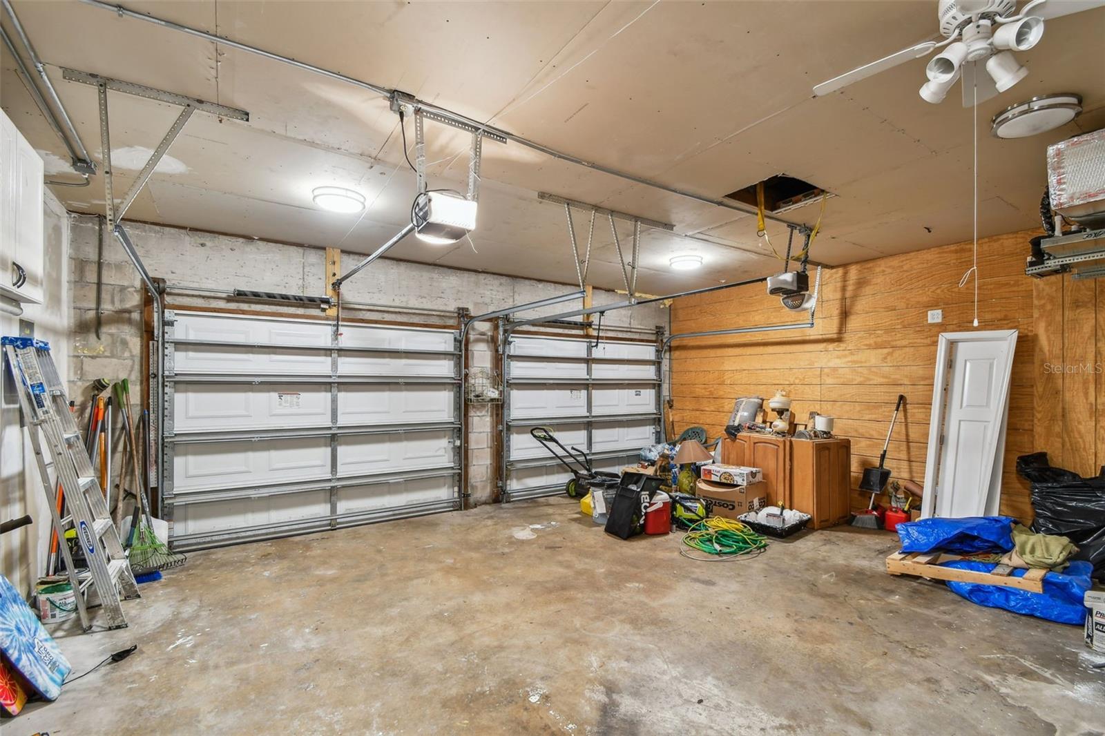 LAKEVIEW HEIGHTS - Residential Income