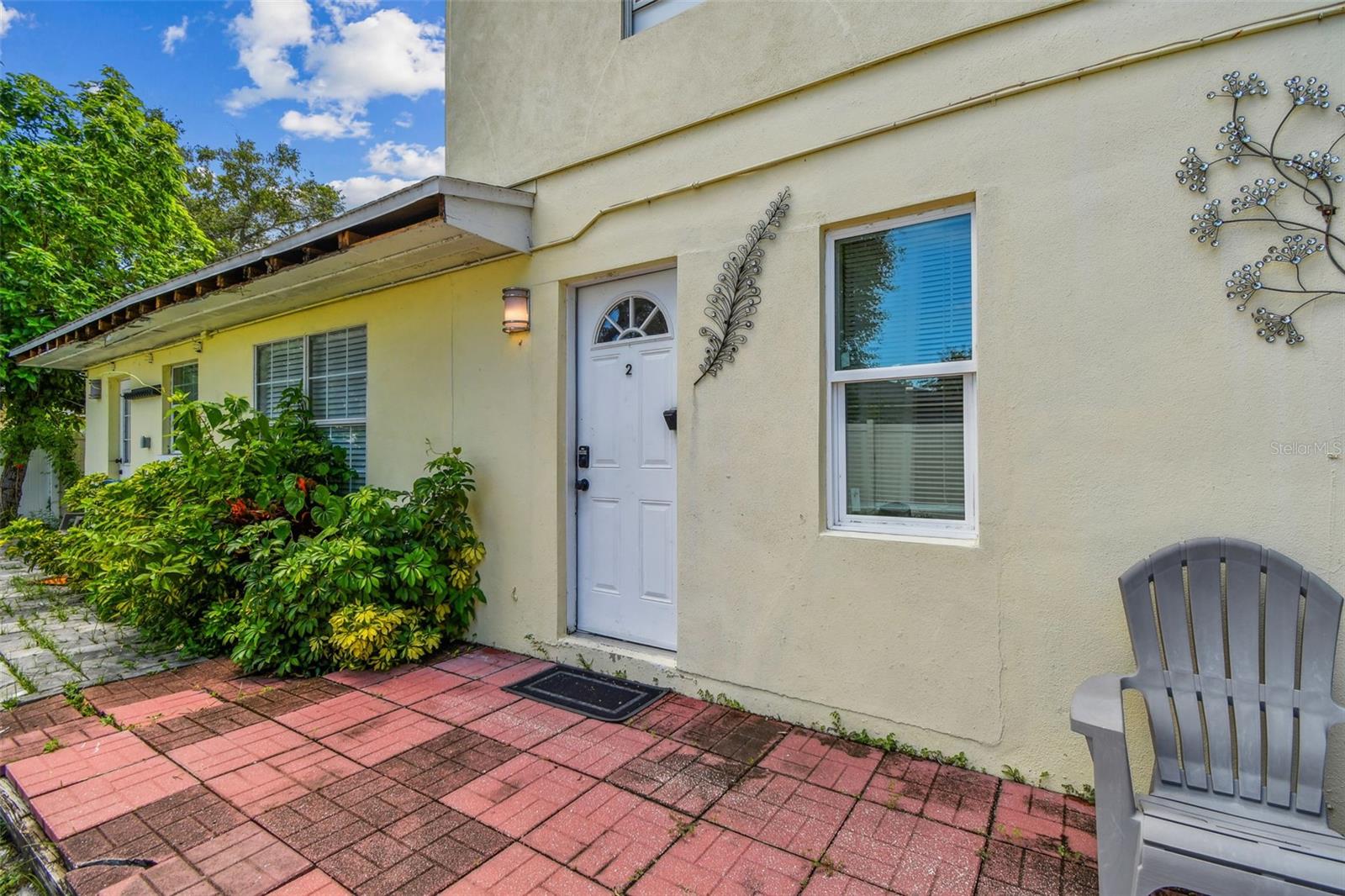 LAKEVIEW HEIGHTS - Residential Income