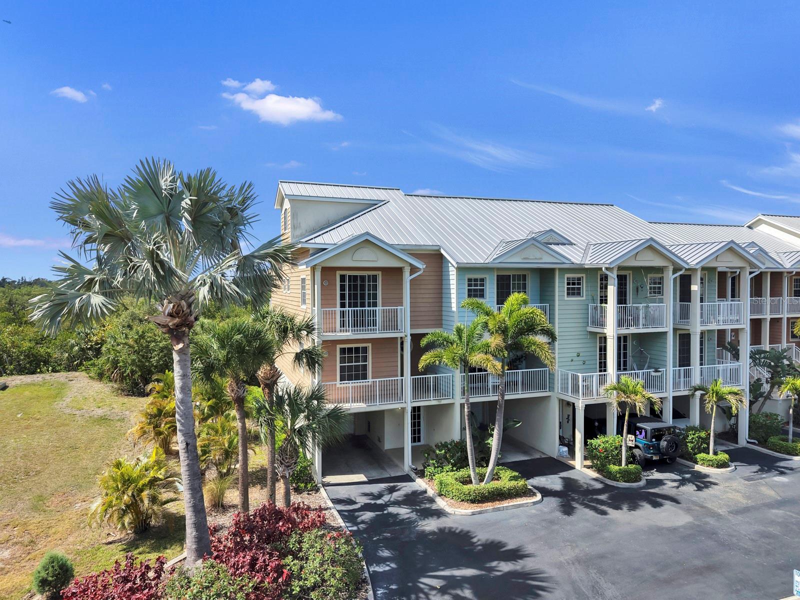 BAHIA BEACH TWNHMS PH 2 - Residential