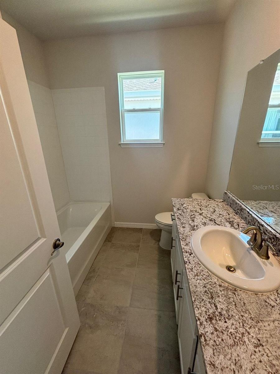 , BRADENTON, FL, 34212 3 690541563