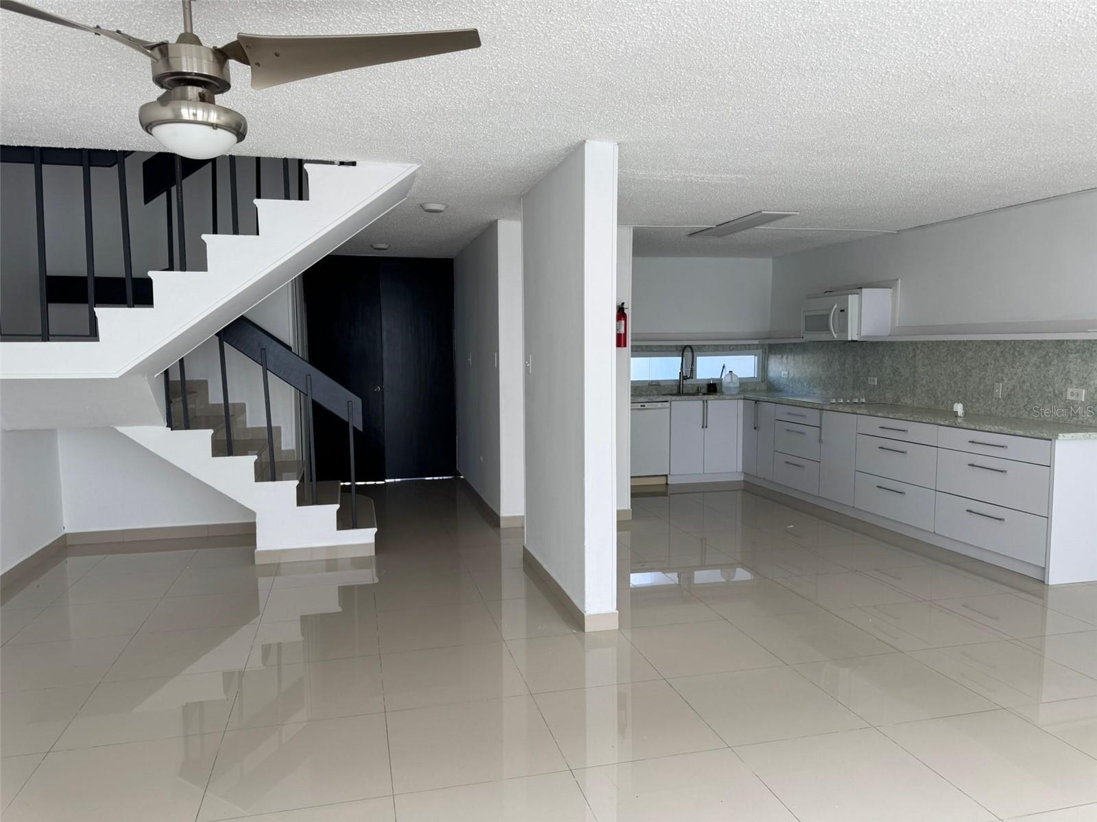 ISLA VERDE - Residential