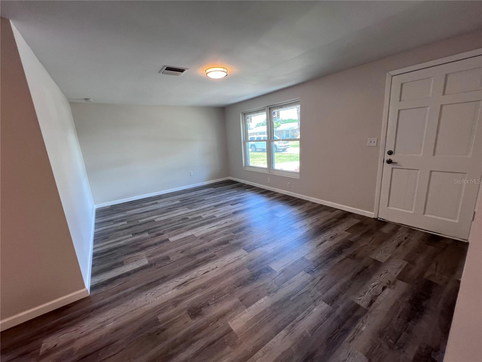 PORT CHARLOTTE SEC 037 - Residential Lease