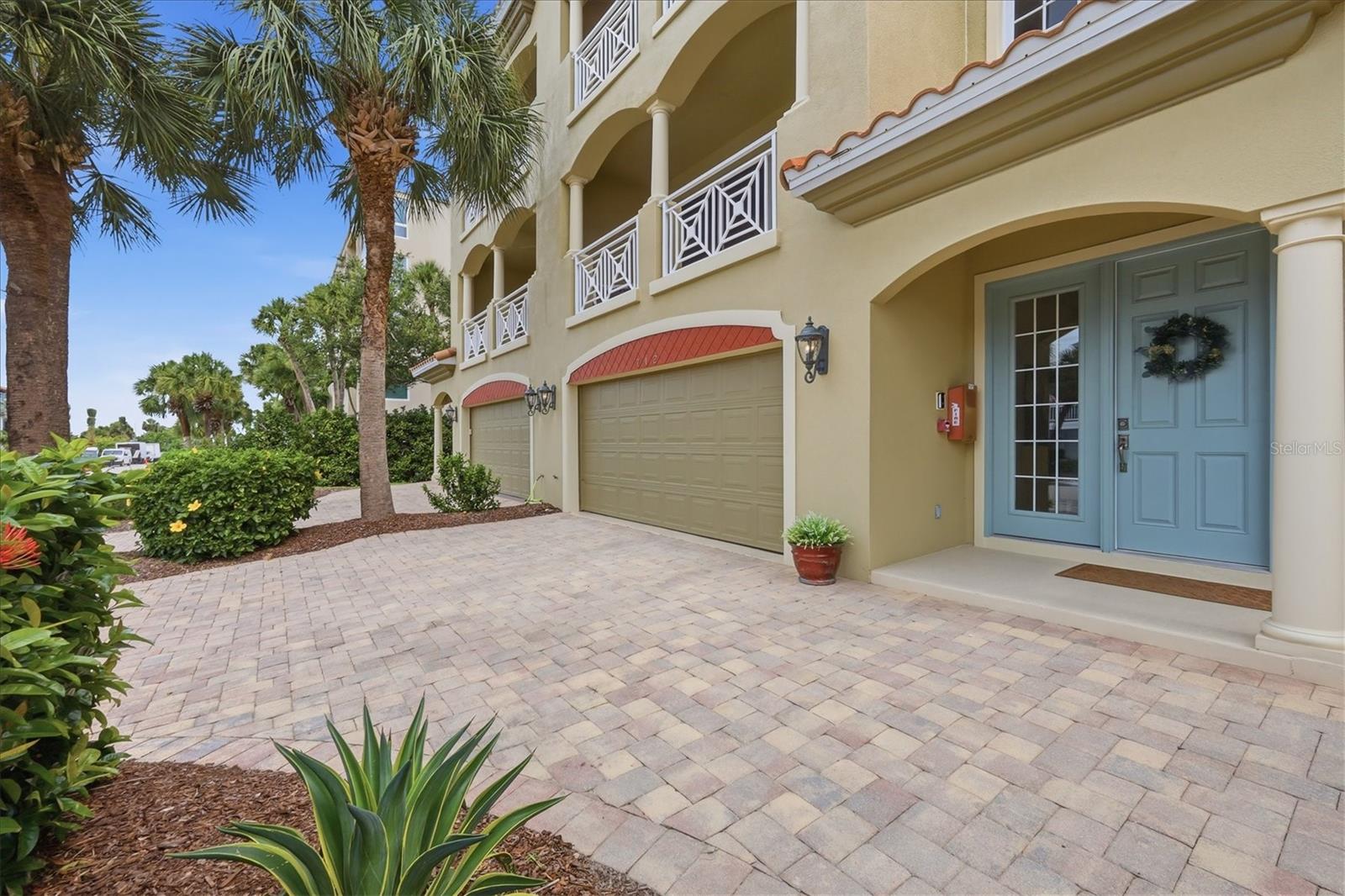 712 GRANADA AVENUE 2, VENICE, FL, 34285 1 712 GRANADA AVENUE 2