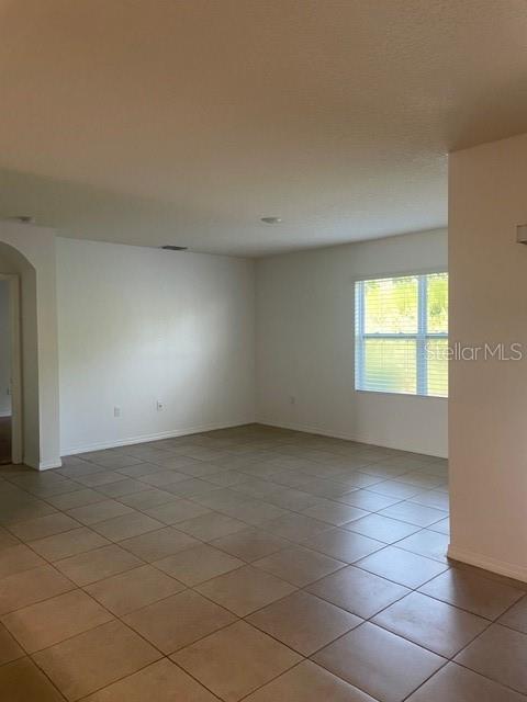 LAKES/LAUREL HIGHLANDS PH 1D - Residential Lease