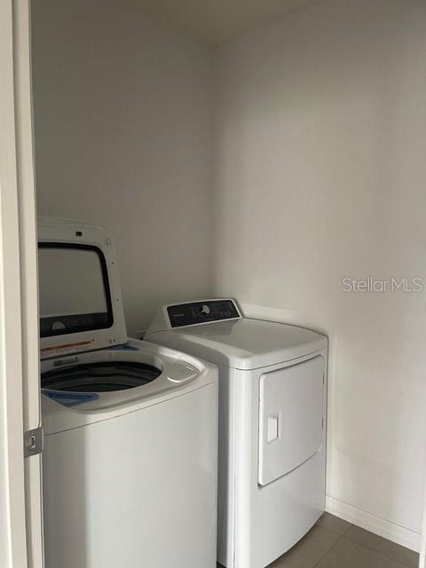 LAKES/LAUREL HIGHLANDS PH 1D - Residential Lease