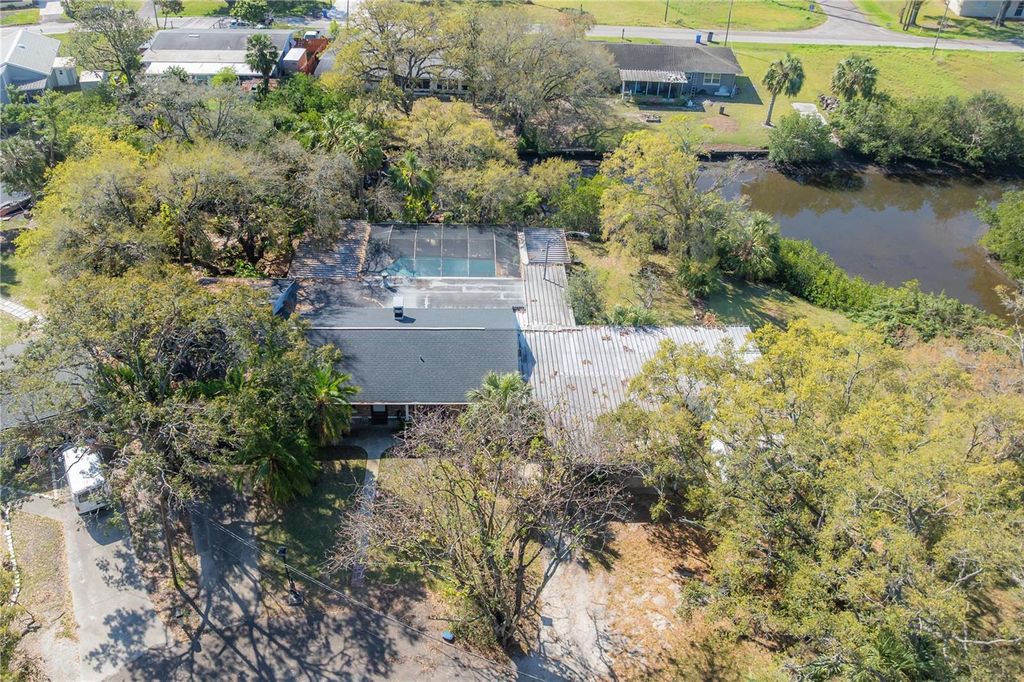 Photo of 2416 S 46th Street, Tampa, FL 33619 (MLS # TB8387216)