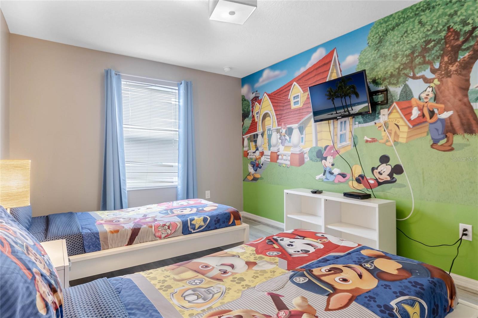 CRYSTAL COVE RESORT - Residential