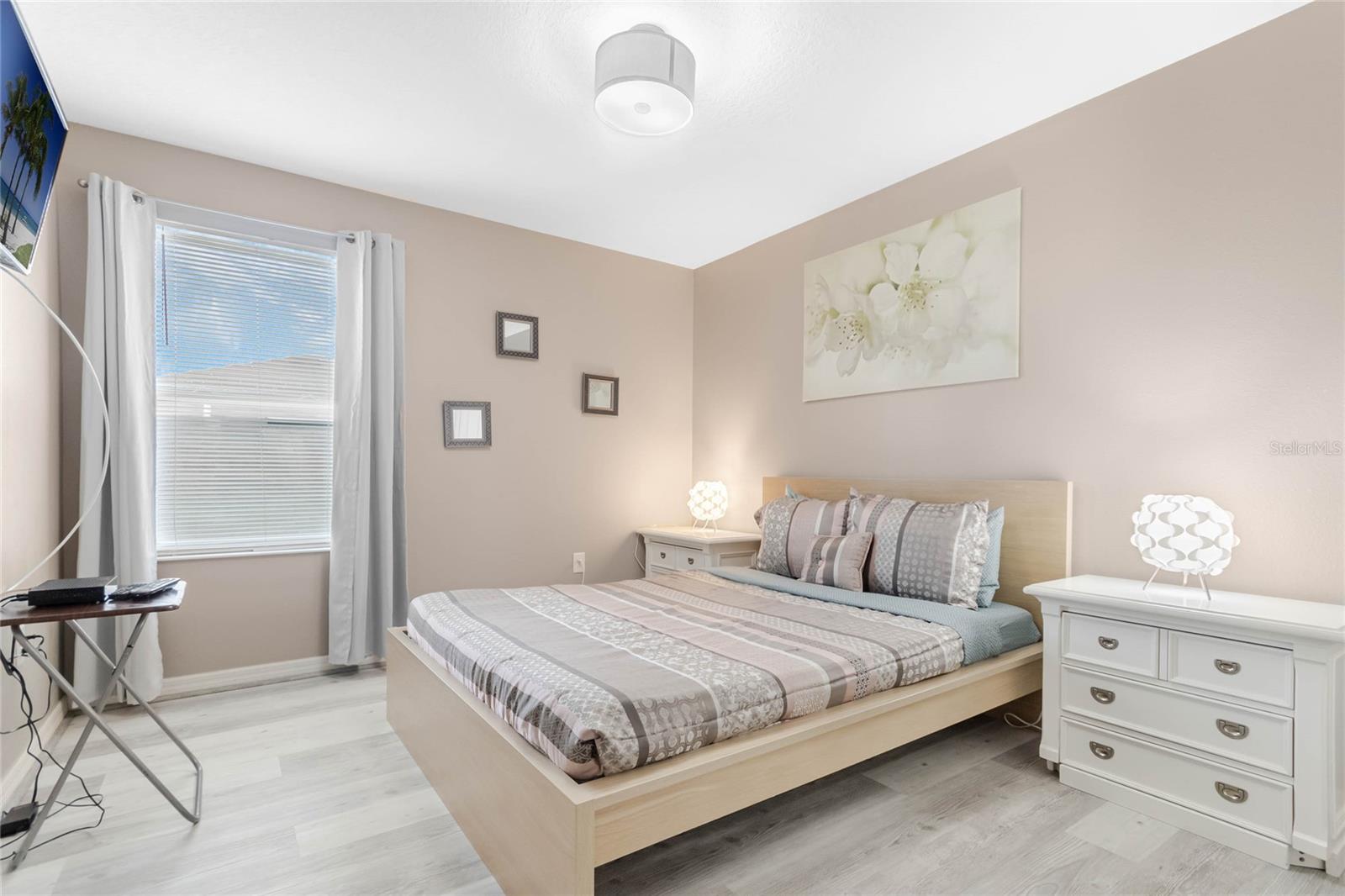 CRYSTAL COVE RESORT - Residential