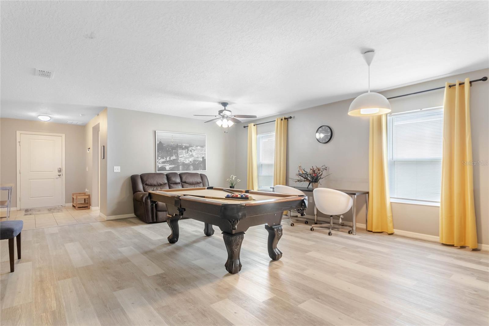 CRYSTAL COVE RESORT - Residential