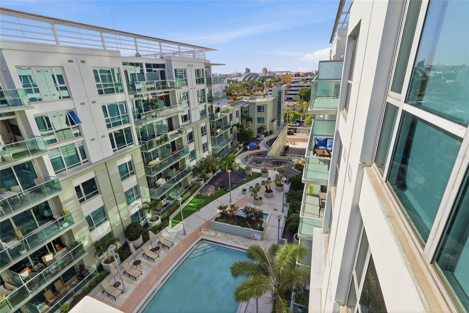 THE PLACE AT CHANNELSIDE A CON - Residential