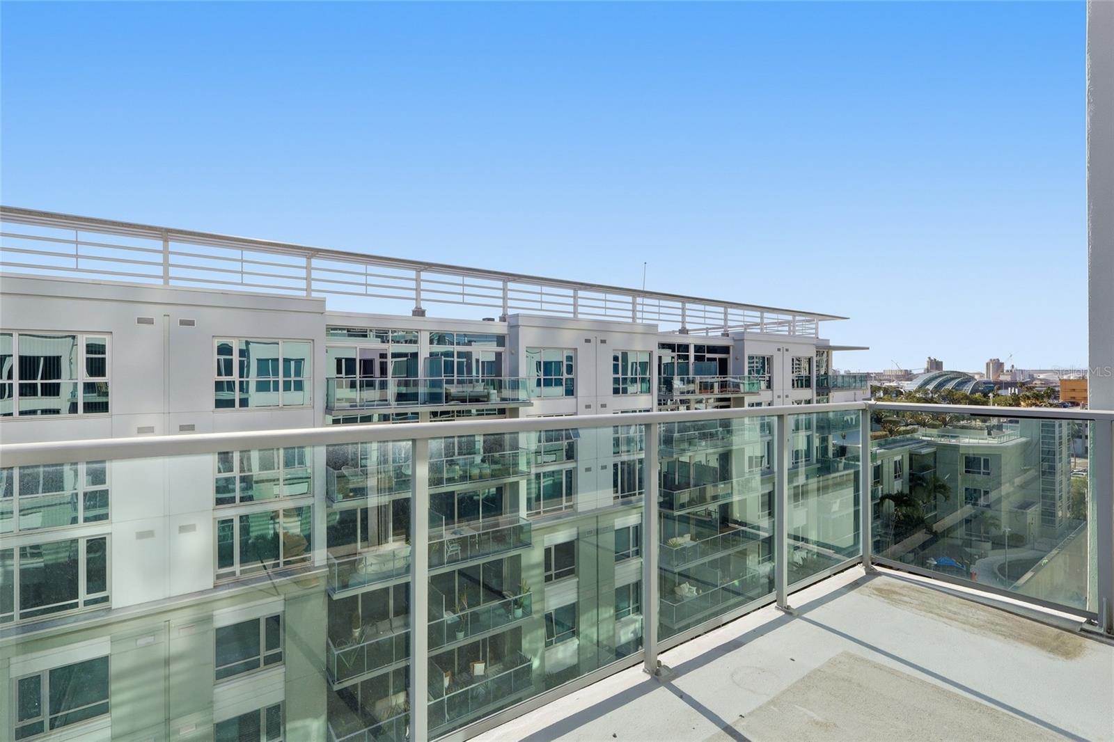 THE PLACE AT CHANNELSIDE A CON - Residential