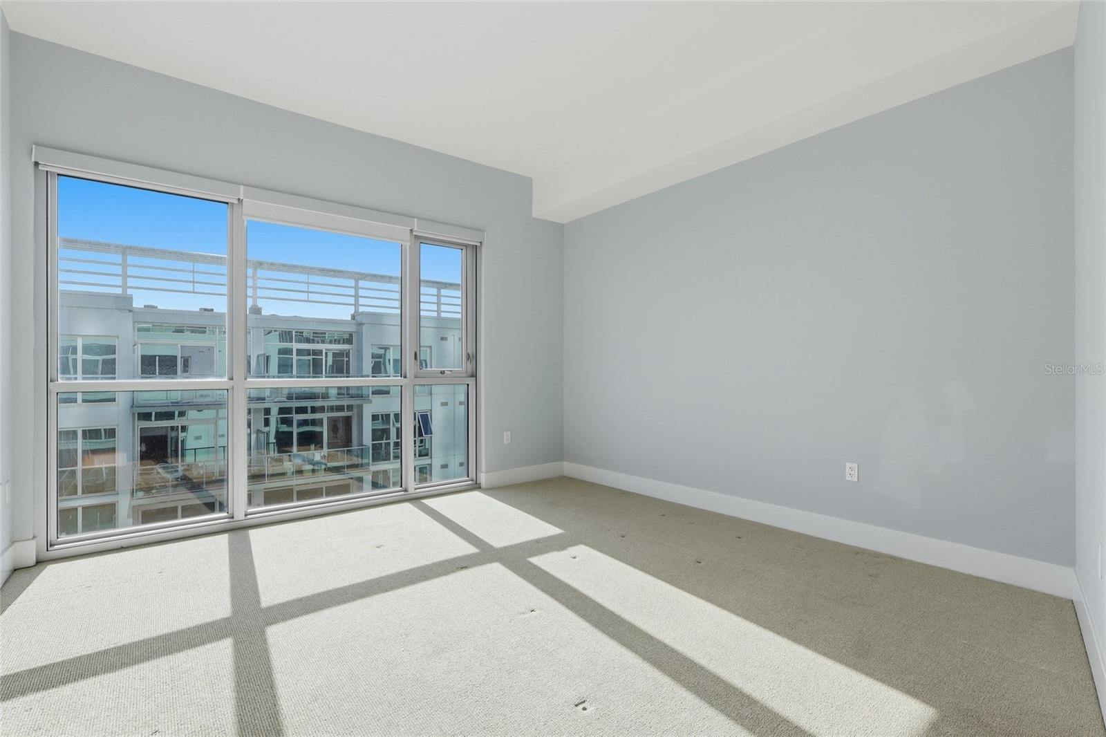 THE PLACE AT CHANNELSIDE A CON - Residential