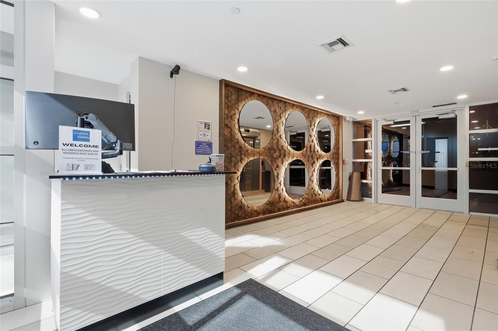 THE PLACE AT CHANNELSIDE A CON - Residential