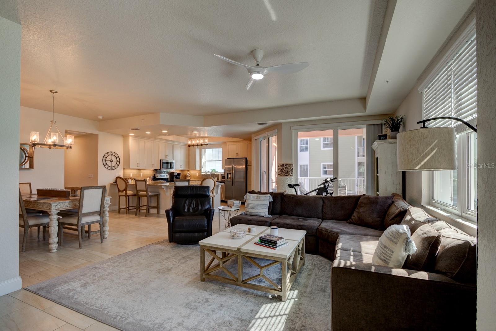 4 RIVERWALK DRIVE 407